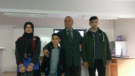 İlçemiz Galip Öztürk Ortaokulu´nda Demokrasi Eğitimi ve Okul Meclisleri İlçe Öğrenci Temsilcisi Seçimi Yapıldı.
