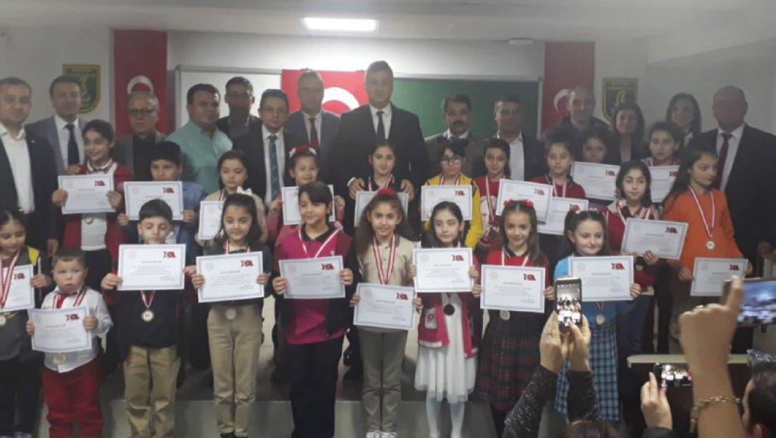 İlkokullar Arası 'İstiklâl Marşını Ezbere Güzel Okuma' Yarışması Finali Gerçekleştirildi. 