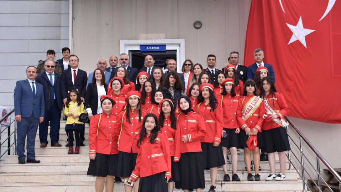 Milli Mücadelenin 103. Yılında,  19 Mayıs Atatürk'ü Anma Gençlik ve Spor Bayramı Büyük Coşkuyla Kutlandı.