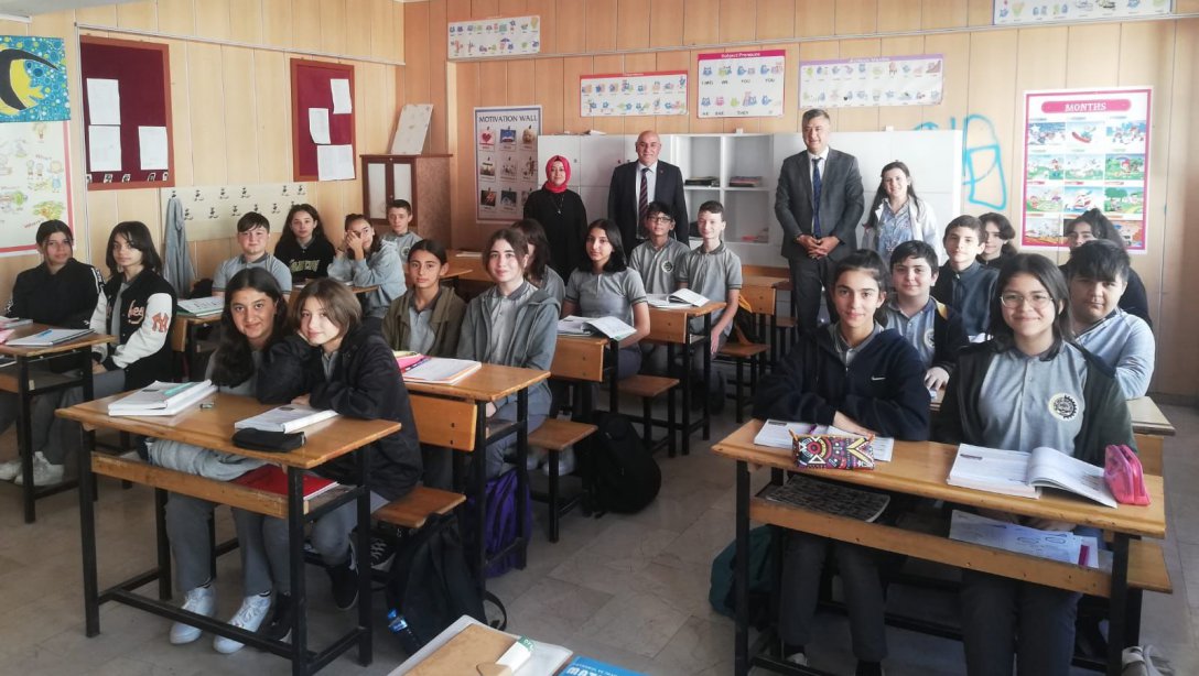 İlçe Milli Eğitim Müdürümüz Mehmet Ali KATİPOĞLU Ticaret Sanayi Odası Ortaokulunu  Ziyaret Etti