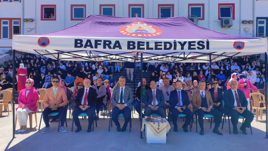 Hasan Çakın Kız Mesleki ve Teknik Anadolu Lisesi'nden Bahar Şenliği