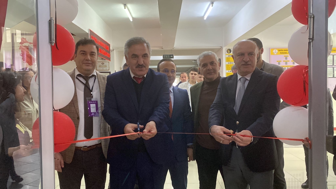 Bafra Anadolu Lisesinde  TÜBİTAK 4006 Bilim Fuarı acilisi