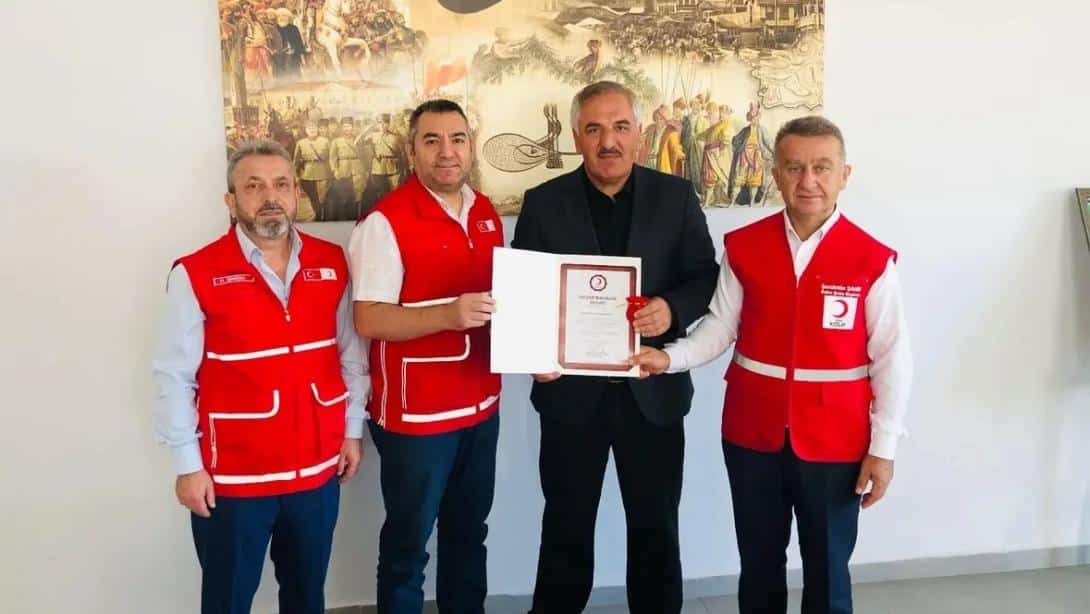 TÜRK KIZILAY BAFRA ŞUBESİNDEN İLÇE MİLLİ EĞİTİM MÜDÜRÜMÜZE ZİYARET 